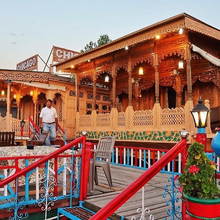 Chicago Group Of Houseboats Srīnagar Exterior foto