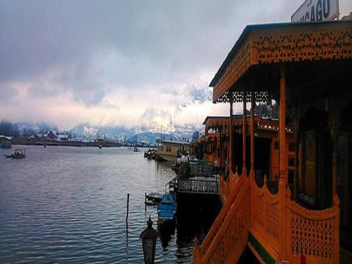 Chicago Group Of Houseboats Srīnagar Exterior foto